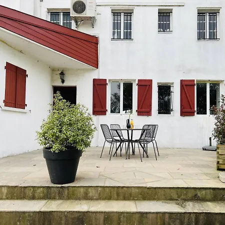 Lejlighed T2 De Charme A Cambo, Centre-ville, Petite Terrasse, Internet, Animaux Admis - Fr-1-495-117 *