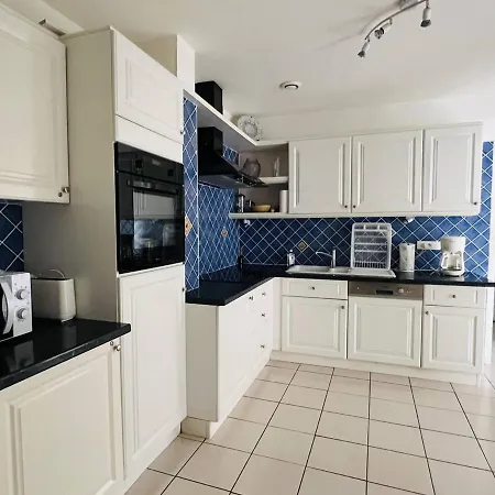 T2 De Charme A Cambo, Centre-ville, Petite Terrasse, Internet, Animaux Admis - Fr-1-495-117