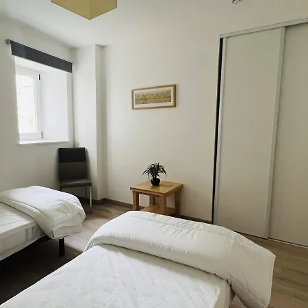 Lejlighed T2 De Charme A Cambo, Centre-ville, Petite Terrasse, Internet, Animaux Admis - Fr-1-495-117