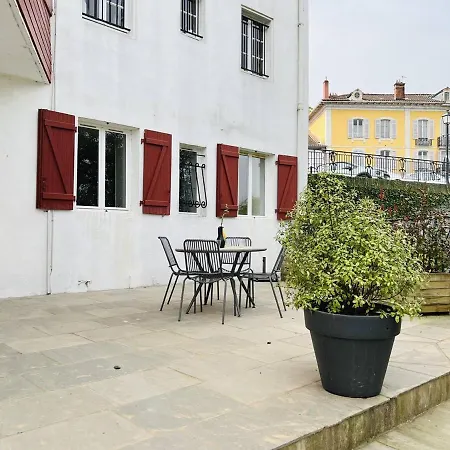 Lejlighed T2 De Charme A Cambo, Centre-ville, Petite Terrasse, Internet, Animaux Admis - Fr-1-495-117 Cambo-les-Bains